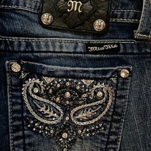 Beautiful Miss Me Boot Jeans With Embroidered Pockets 33.5" Inseam